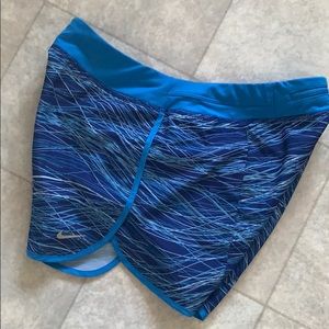 Nike Girls XL Running Shorts 💙🏃♀️